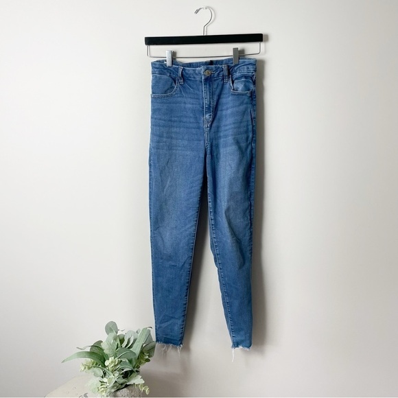 American Eagle Outfitters Denim - [American Eagle] Women's Curvy High Rise Raw Hem Jegging Denim Jeans
